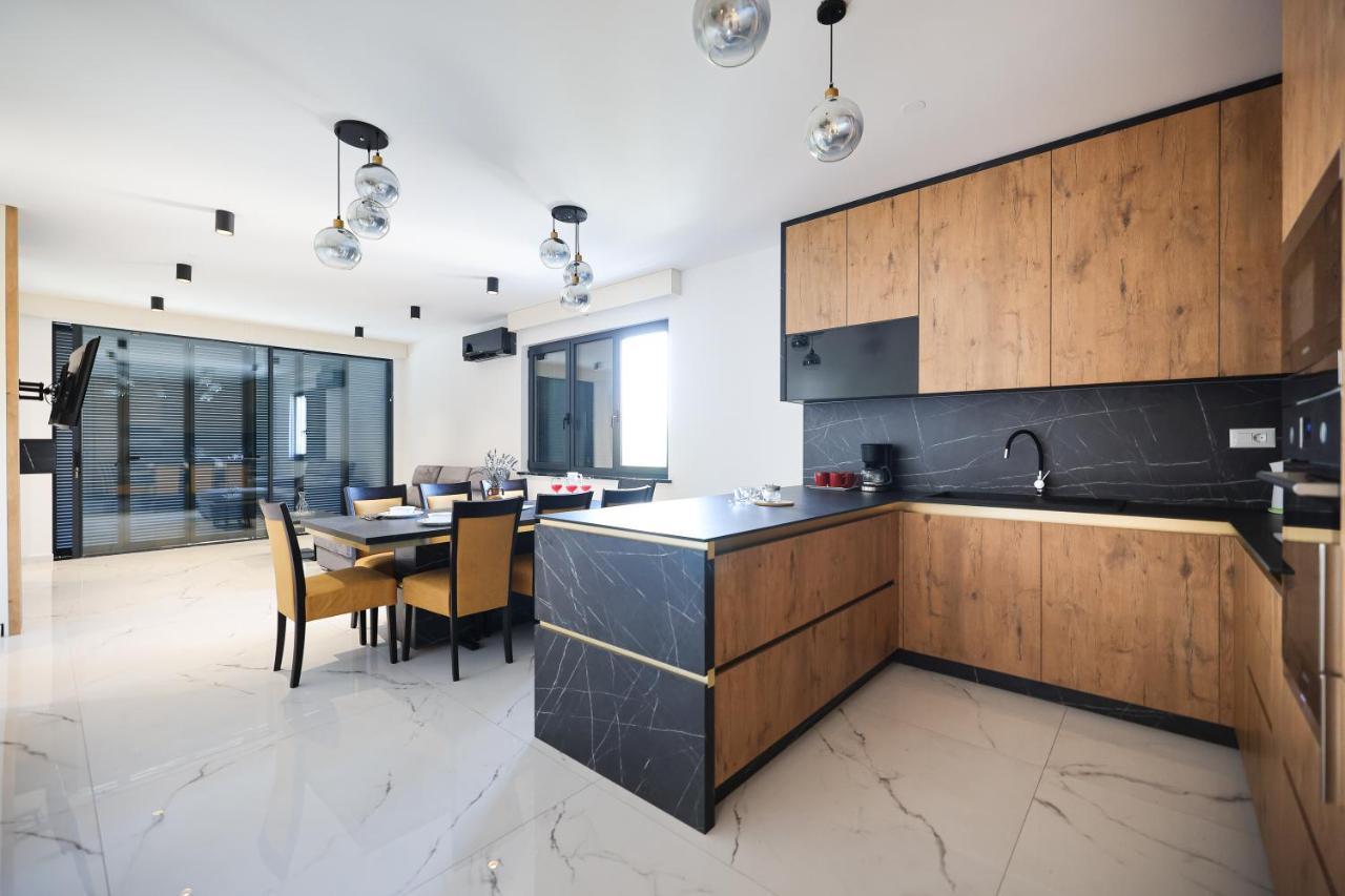 Apartmani Bliss Sukosan Exterior photo